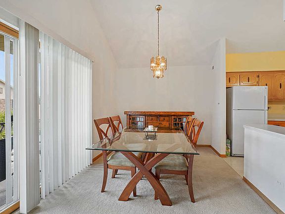 5th image of 16827 82nd Ave APT 3N