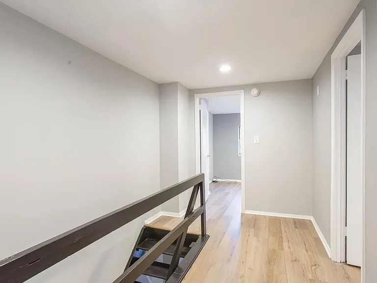 2015 Walnut St #409 — Photo 8