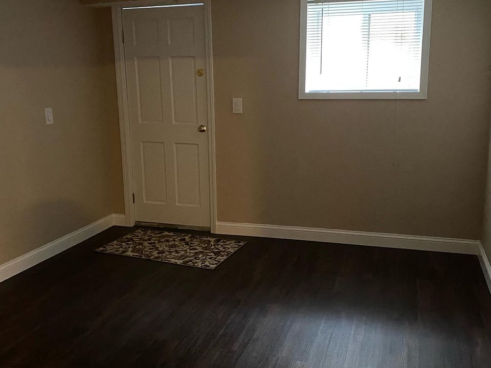 1st image of 268 Delmar Ave #1