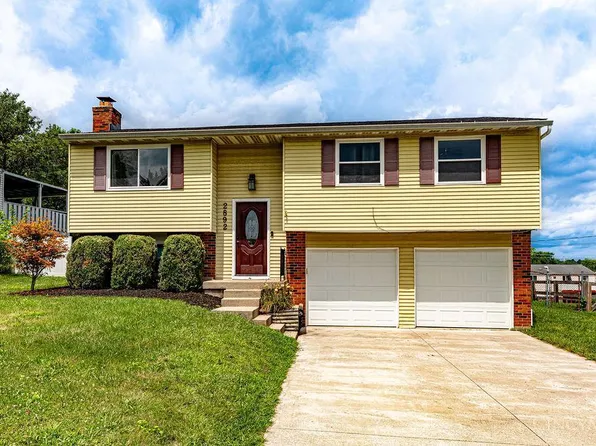 2892 Spruceway Dr, Cincinnati, OH 45251