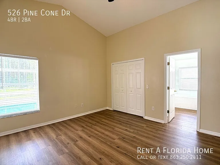 526 Pine Cone Dr — Photo 12