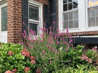 (Undisclosed Address), Seaford, NY 11783