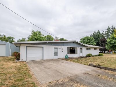 30552 Merry Ln, Lebanon, OR, 97355