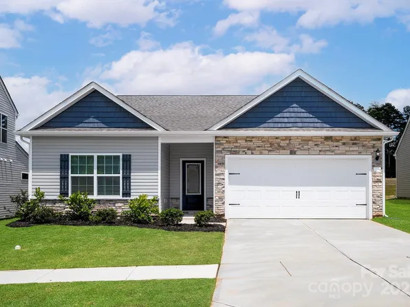 4025 Bolo Dr, Charlotte, NC 28215