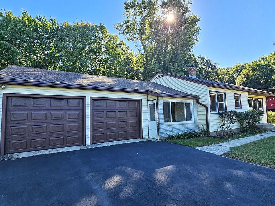 1st image of 302 Menke Rd