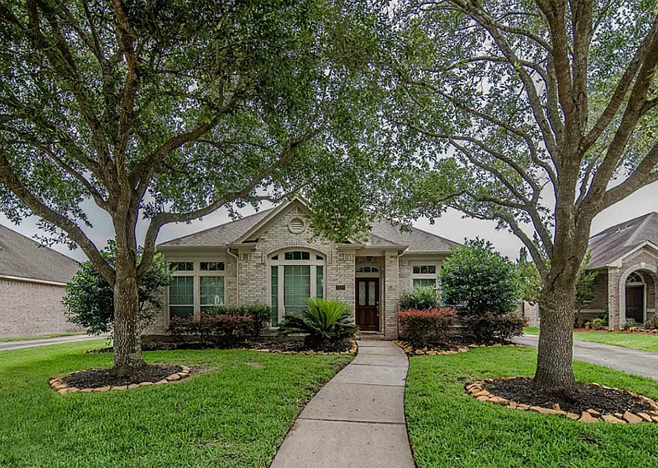 1st image of 2125 Winding Springs Dr
