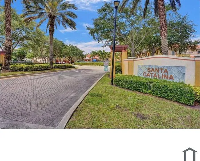 2 bed, 2.5 bath, 1200 sqft, $2,600 — Photo 1