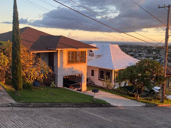 1521 Pualele Pl, Honolulu, HI 96816