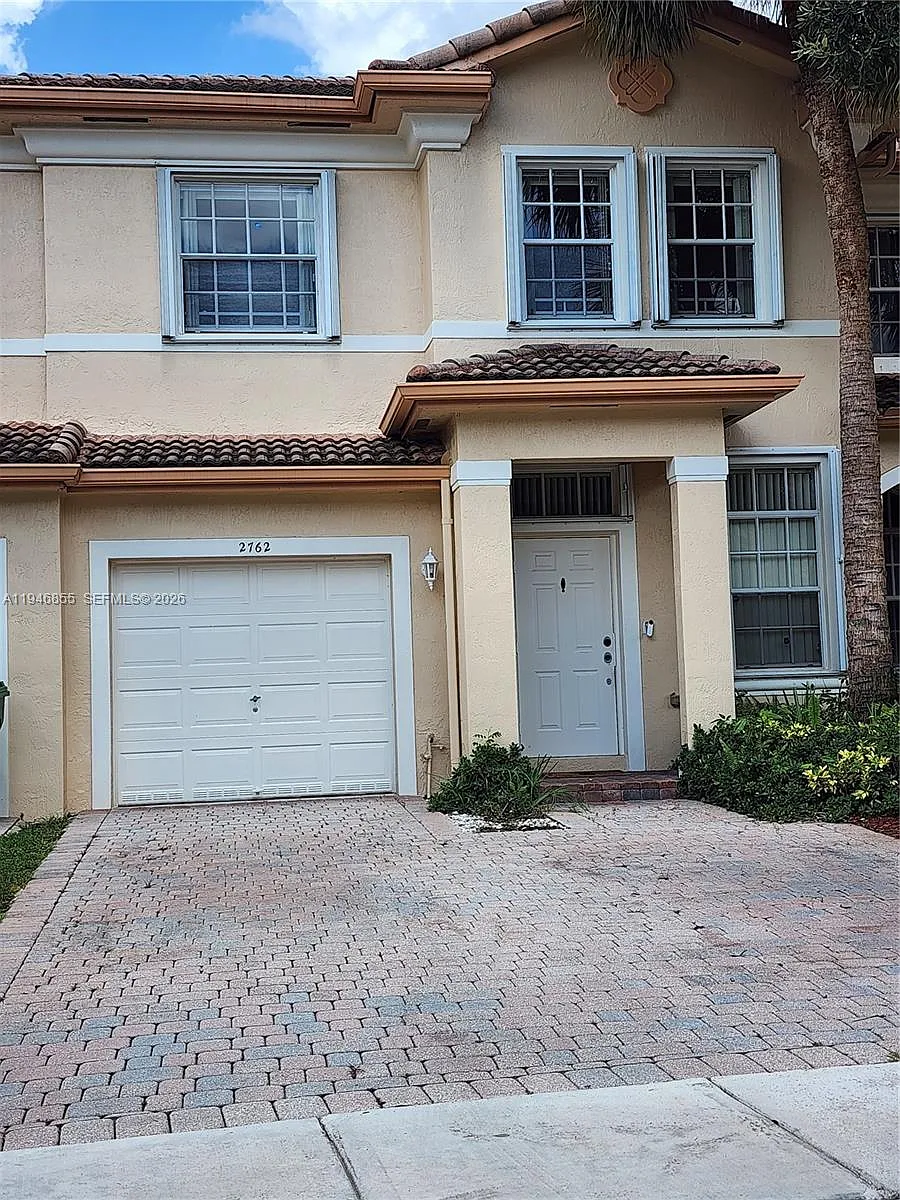Building Photo - 2762 SW 85th Ave