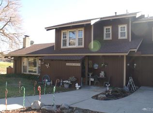 45 Meadow Lakes Dr, Tehachapi, CA 93561