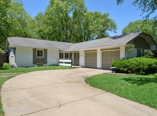 2183 Adams St, Rolling Meadows, IL 60008