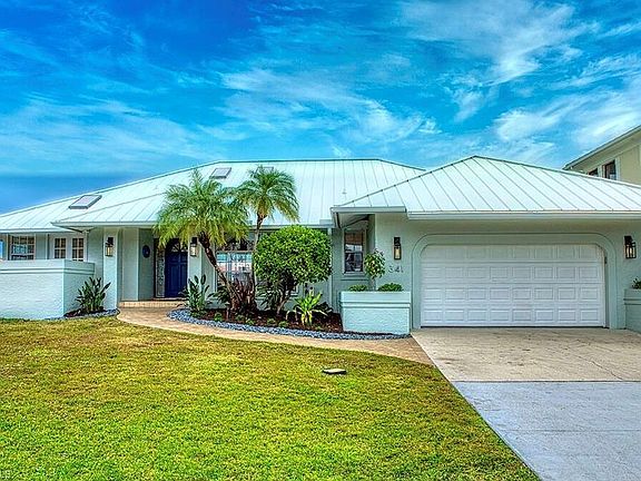 2nd image of 341 Egret Ave