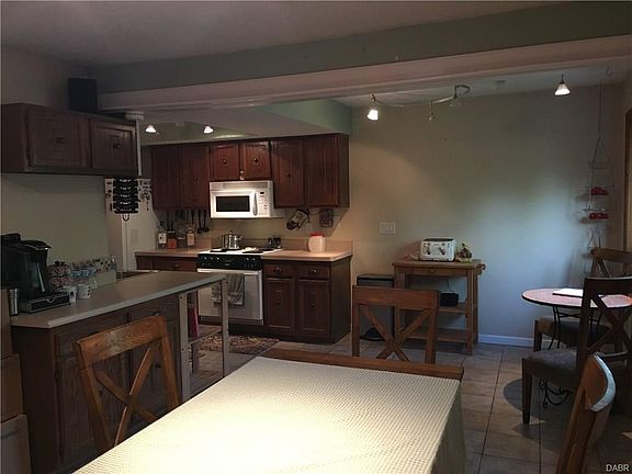 4th image of 7533 Abraham Ct