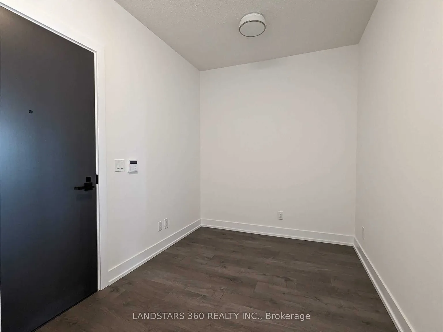 2 bed, $2,600 — Photo 3