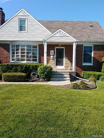 1st image of 22501 Bayview St