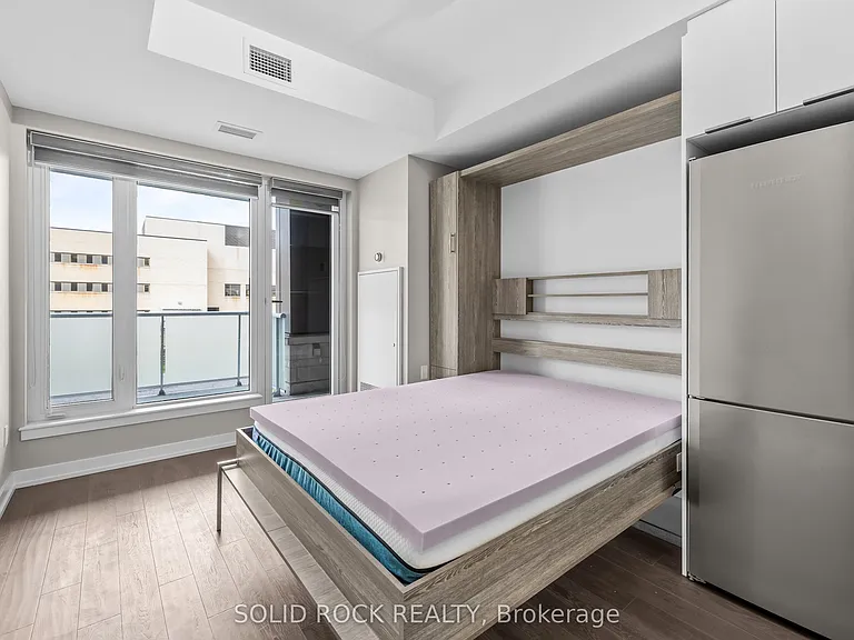 530 De Mazenod Ave #201 — Photo 10
