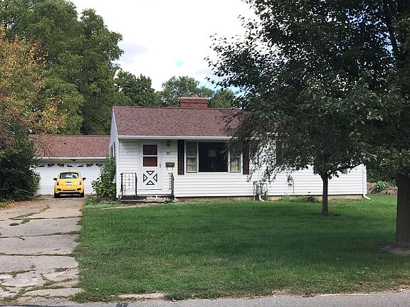 2nd image of 33 W Hallett St