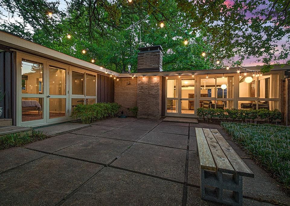 1st image of 2636 Materhorn Dr
