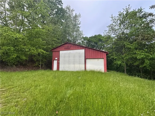 Hopewell Rd, Cambridge, OH 43725