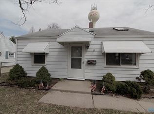 932 Argyll Dr, Maumee, OH 43537
