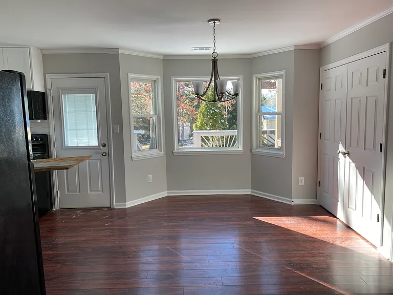 3504 Buckeye Ct — Photo 6