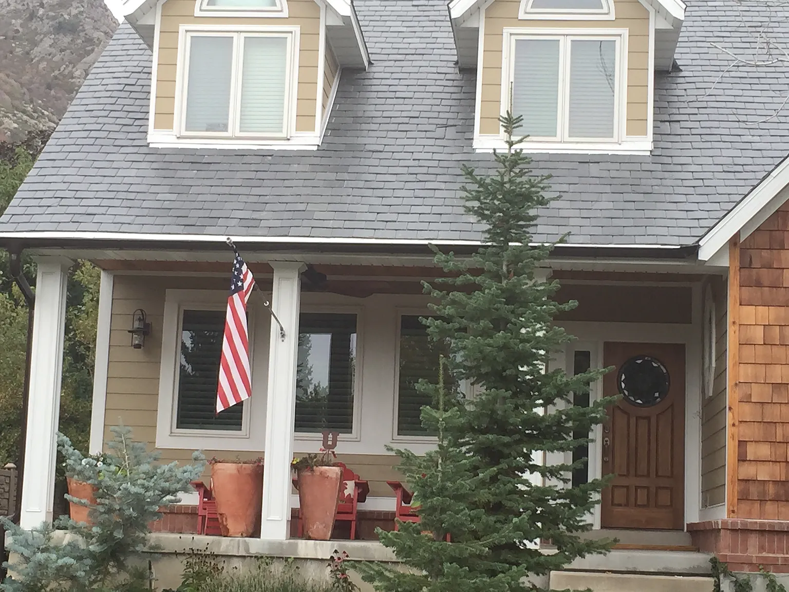 6 bed, 4.5 bath, 4770 sqft, $5,500 — Photo 3