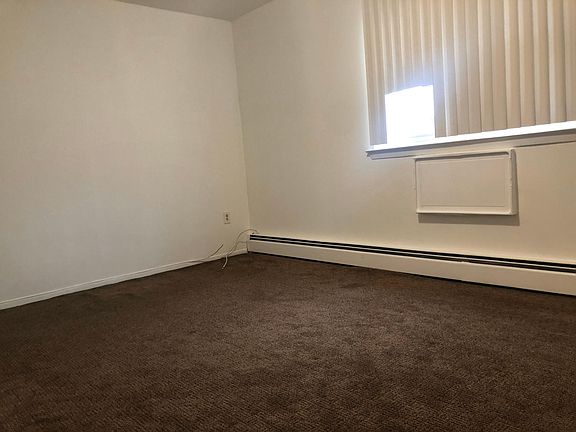 3rd image of 1011 Wilcox Ave #3