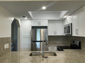 841 Gleason Pkwy, Cape Coral, FL