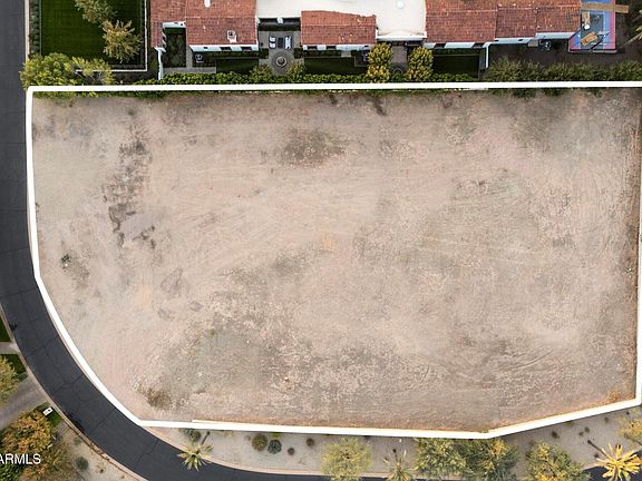 3rd image of 6700 E CACTUS WREN Road #30