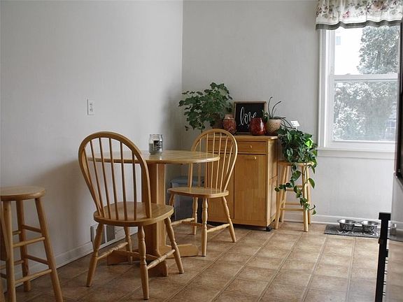 2nd image of 3606 Hoover Ave