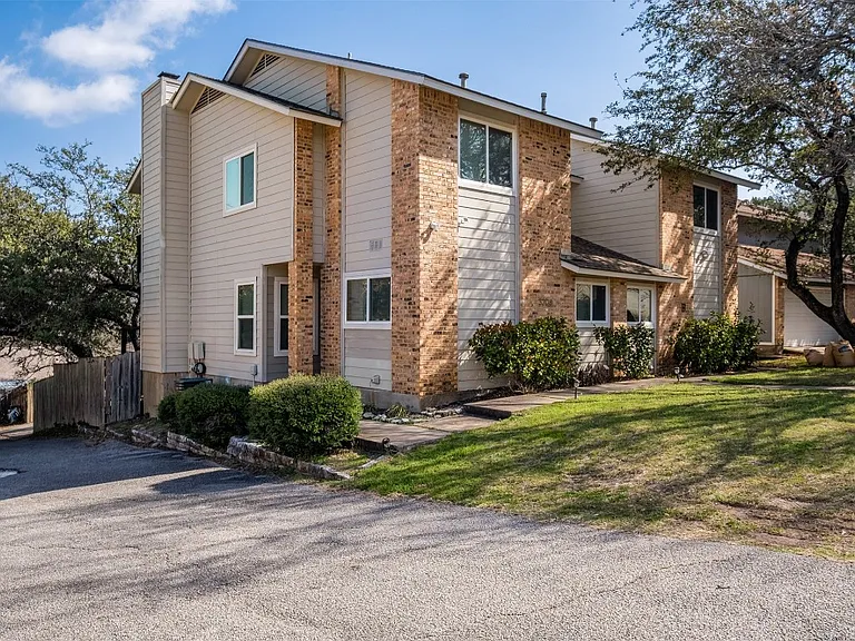3208 Twinberry Cv #A — Photo 4