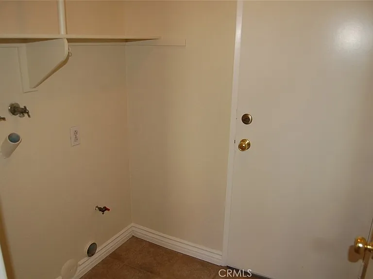 16143 Talbot Ct — Photo 8
