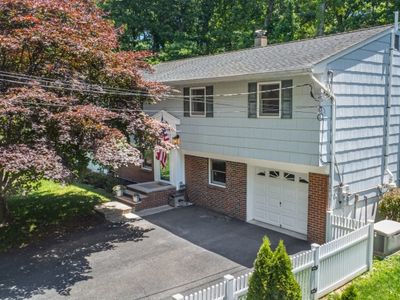 6 Benjamin, Stanhope, NJ, 07874