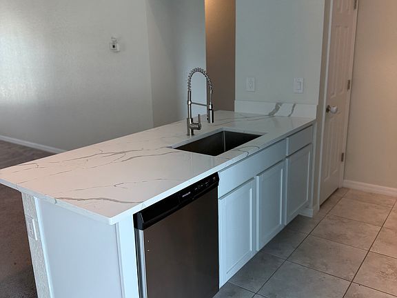 5th image of 2120 NW 18th Ave