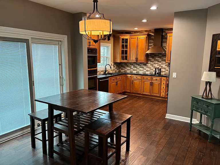 8432 Greenside Dr — Photo 14
