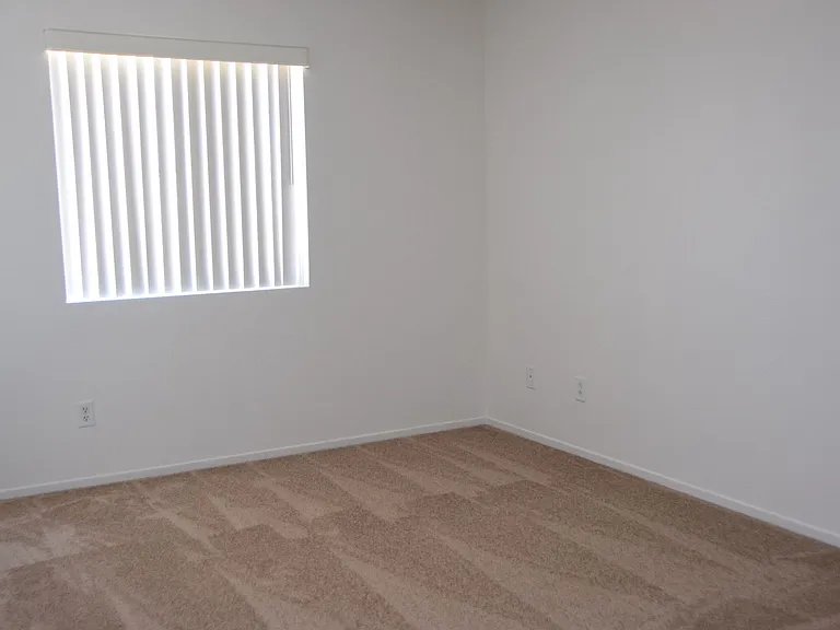 9493 Grove Ridge Ave — Photo 35