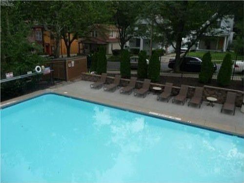 2nd image of 4727 Jarboe St APT 24