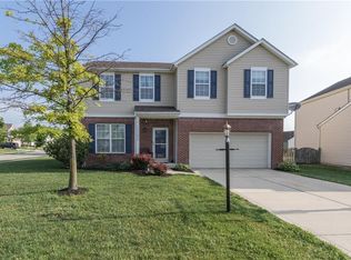 12252 Carriage Stone Dr, Fishers, IN