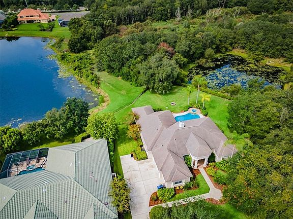 2nd image of 6209 Kingbird Manor Dr