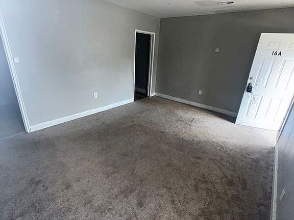 5th image of 16A Dixie Dr