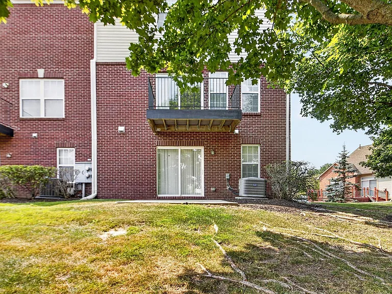379 Cherry Orchard Rd — Photo 40