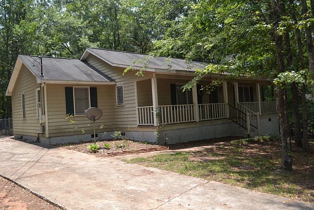 2nd image of 1462 Trails End Dr
