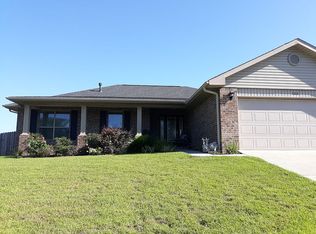 144 Siskin Ln, Pensacola, FL 32503