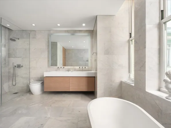 49 Chambers Street image 14 of 27