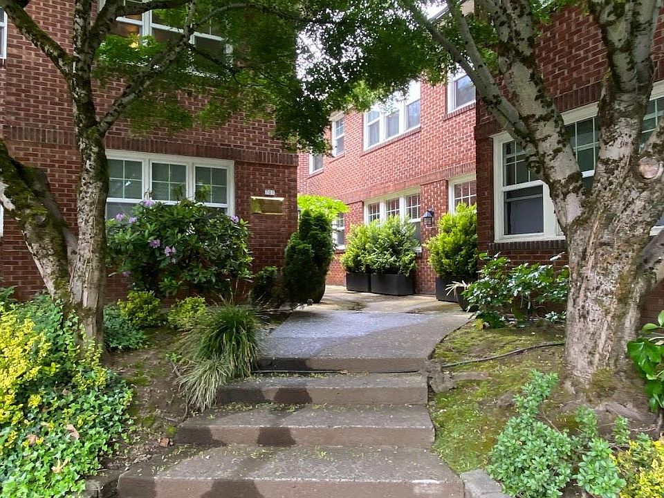 Building entrance