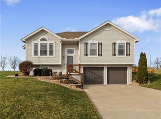 11322 N Ewing Ave, Kansas City, MO 64156