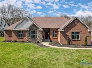 467 N River Rd, Waterville, OH 43566