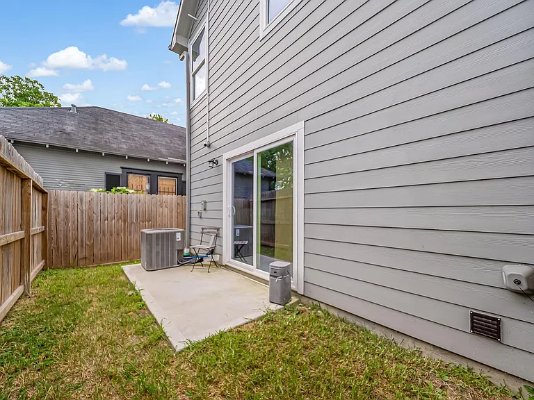 4011 King St — Photo 15