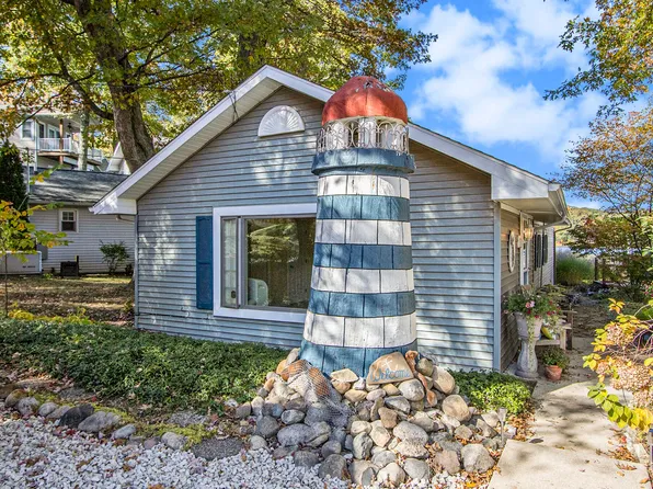 300 Carpenter Dr, Battle Creek, MI 49017