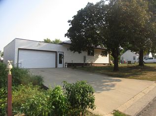 1403 Avenue K, Hawarden, IA 51023